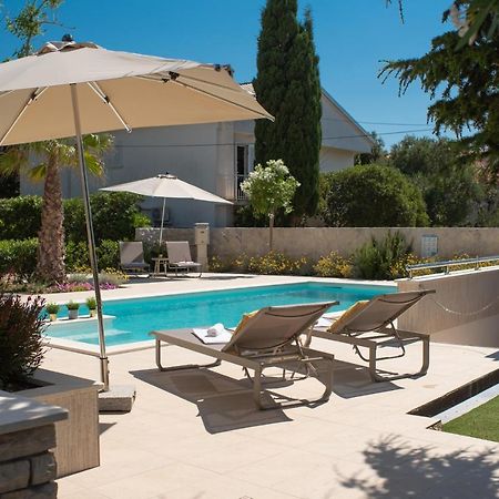 Pool Apartments Galeb โนวาลยา ภายนอก รูปภาพ