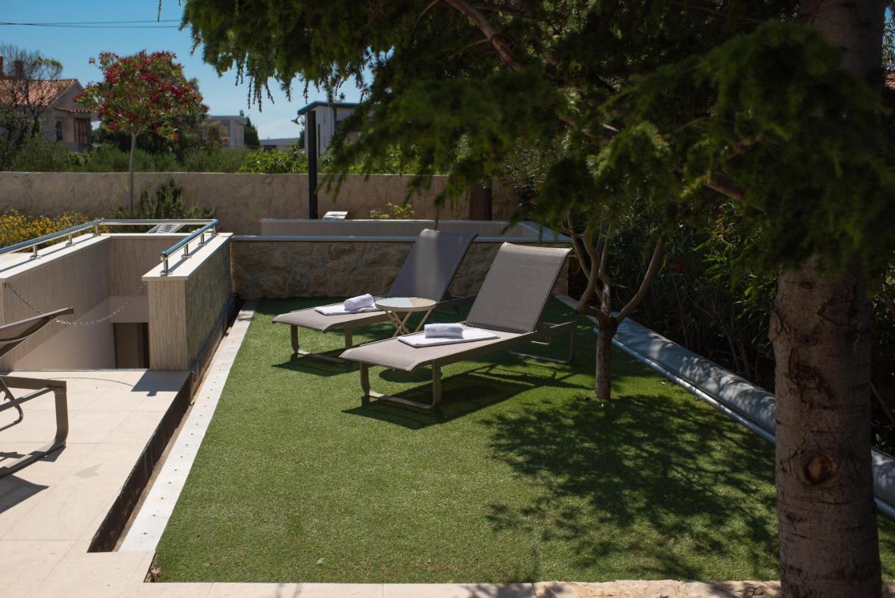 Pool Apartments Galeb โนวาลยา ภายนอก รูปภาพ