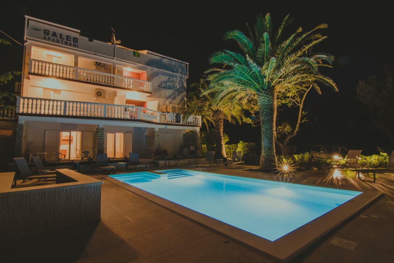 Pool Apartments Galeb โนวาลยา ภายนอก รูปภาพ
